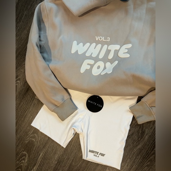 White Fox | Hoodie & Biker Shorts - Picture 2 of 7